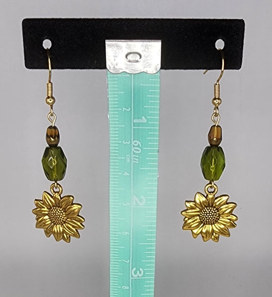 Sunflower beaded earrings