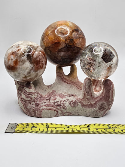 Triple Sphere Stand
