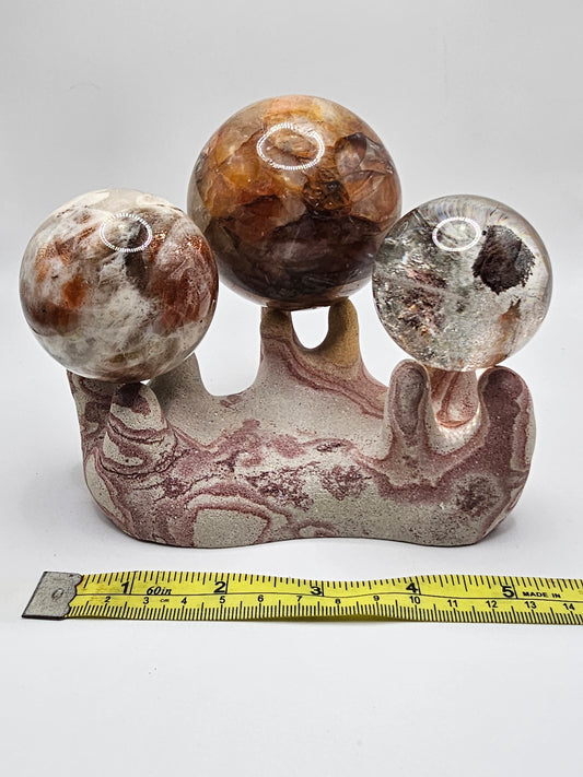 Triple Sphere Stand