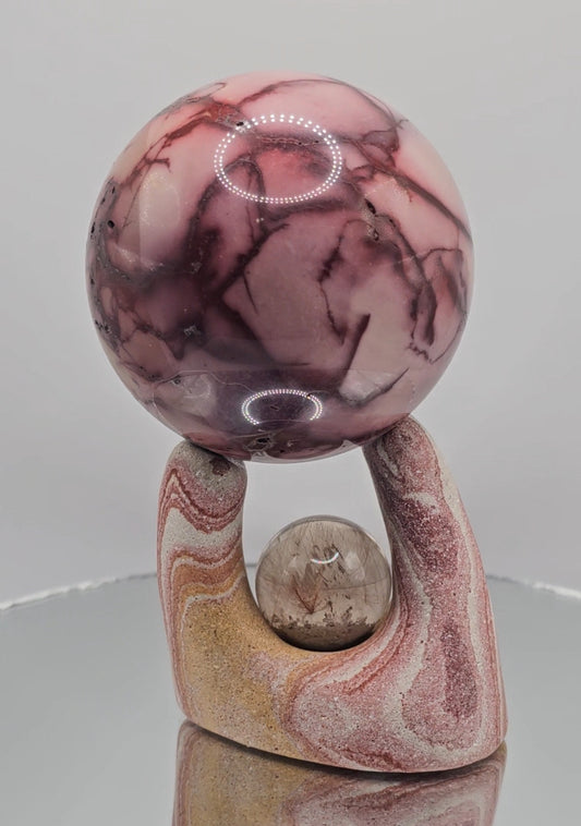 Sphere Stand